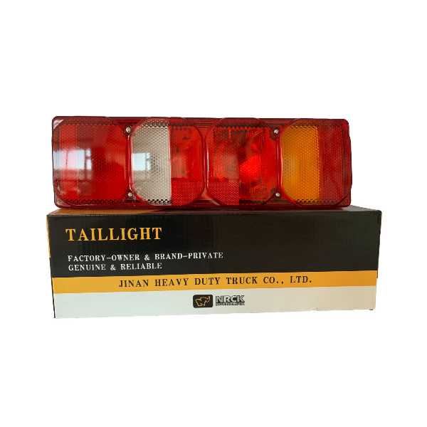 Фонарь задний правый